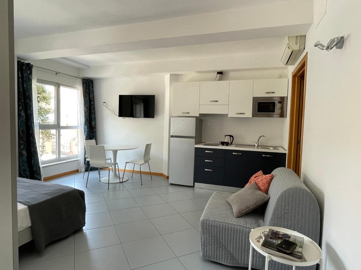Appartement Rada - Loft Prima Fila Lungomare Sud à Civitanova Marche Extérieur photo